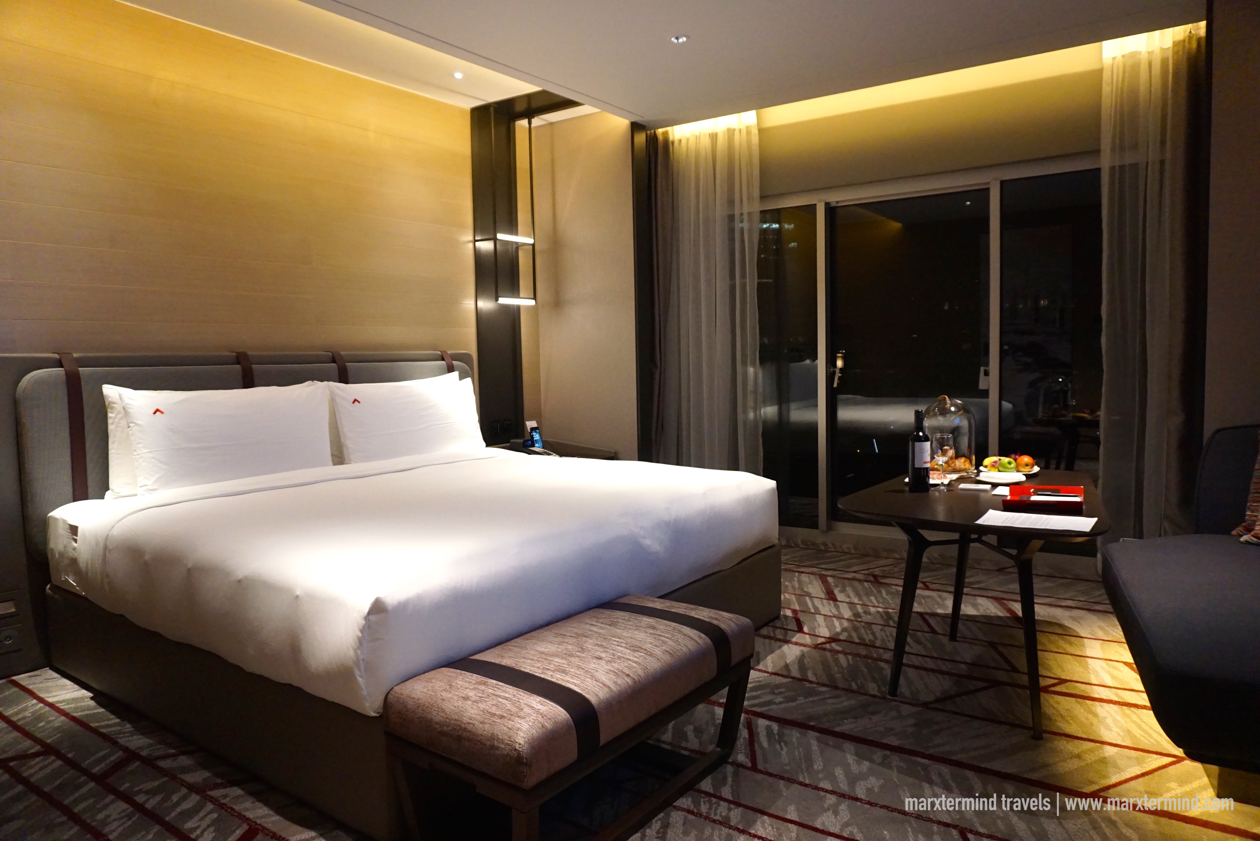 Swissotel The Stamford, the New Look of Luxury Accommodation in ...